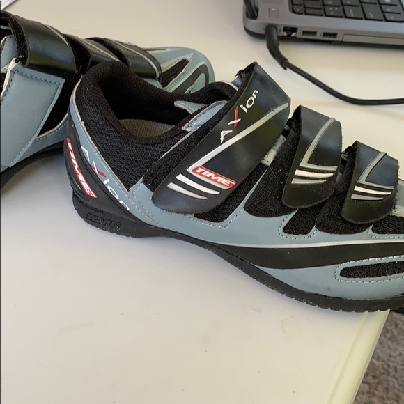 Bike clip shoes - Picture 3 of 3